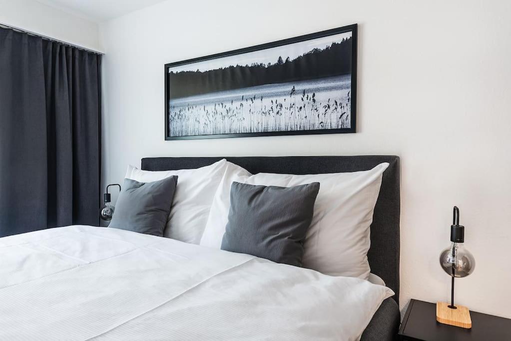 Апартаменты Soho 12 !Gratis Parken, Free Parking! Кройцлинген Экстерьер фото